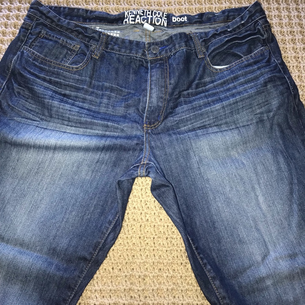Kenneth Cole REACTION Men’s Jeans.